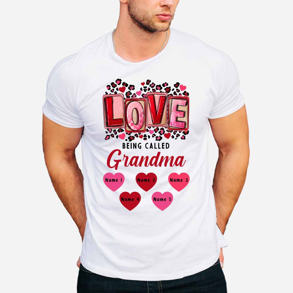 Ich liebe es, Oma genannt zu werden – personalisiertes Oma-T-Shirt und Hoodie