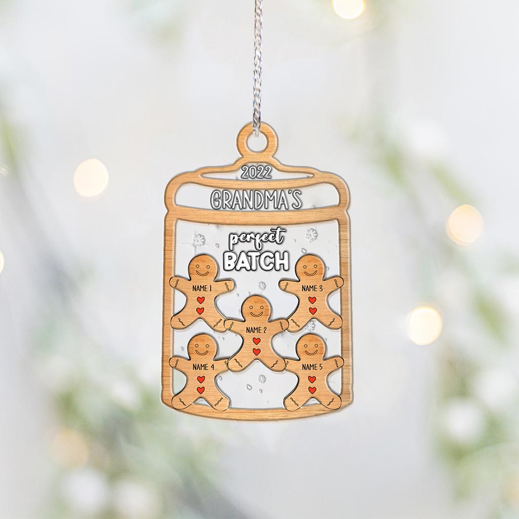 Omas perfekte Mischung – Personalisierter Weihnachtsschmuck „Oma-Schichtenmix“