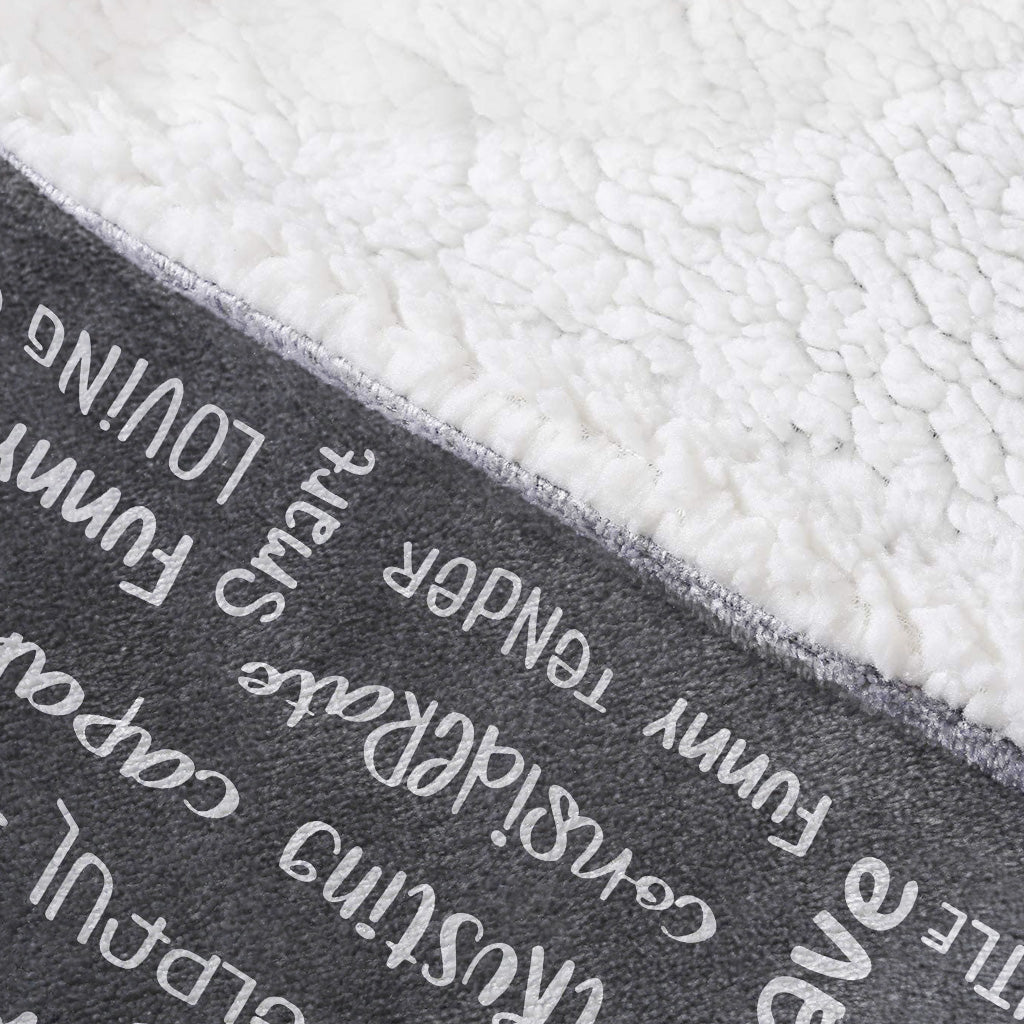 Mama, du bist wunderschön – Personalisierte Muttertags-Decke mit Kapuze