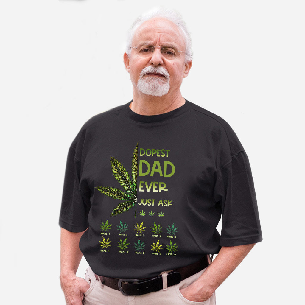 Der coolste Papa aller Zeiten – Geschenk für Papa, Oma, Opa, Mama, Onkel, Tante, Bruder, Schwester – Personalisiertes T-Shirt und Hoodie
