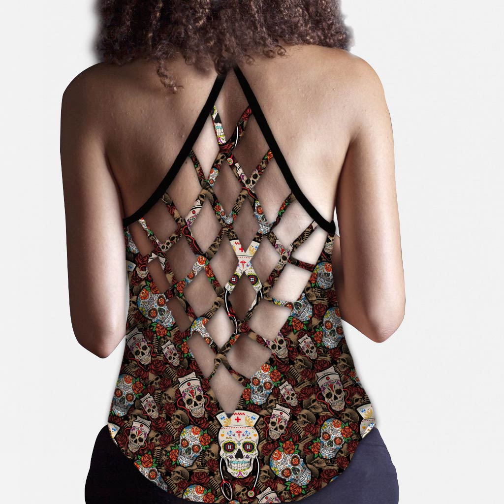 Tanktop mit Krankenschwesternlächeln