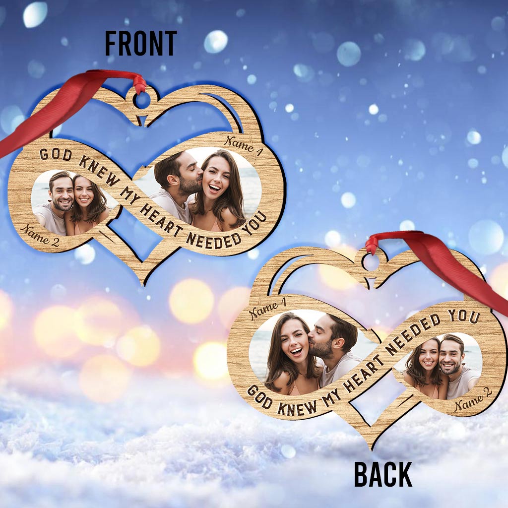 Gott wusste, dass mein Herz dich brauchte – Personalisierter Weihnachtsschmuck für Paare (beidseitig bedruckt)
