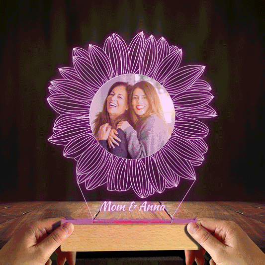 Du bist mein Sonnenschein – Geschenk für Mama, Oma, Schwester, Tochter, Sohn, Bruder, Opa, Papa, Ehefrau, Ehemann, Freund/Freundin – Personalisierte, geformte Leuchtplatte