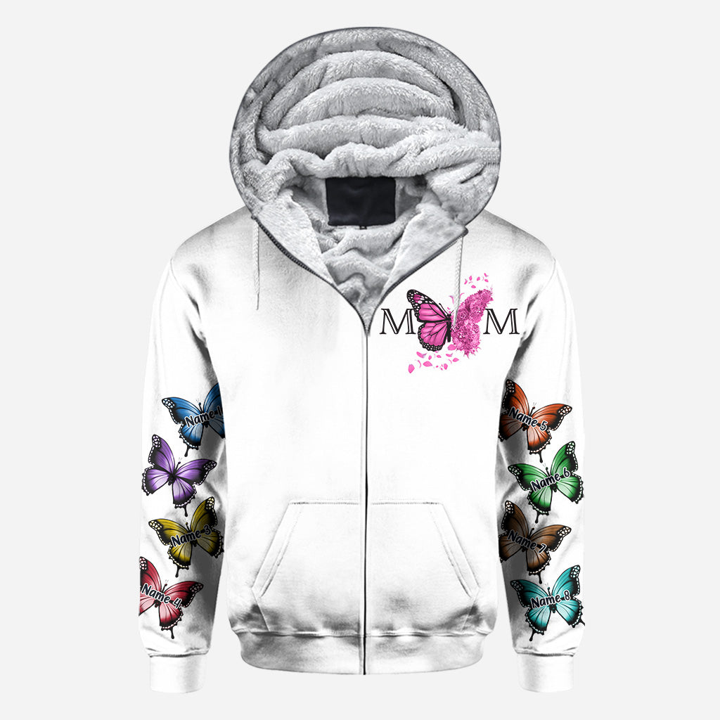 Mutter und Kinder – Personalisiertes Muttertags-T-Shirt und Hoodie mit dem Aufdruck „Mutter“.