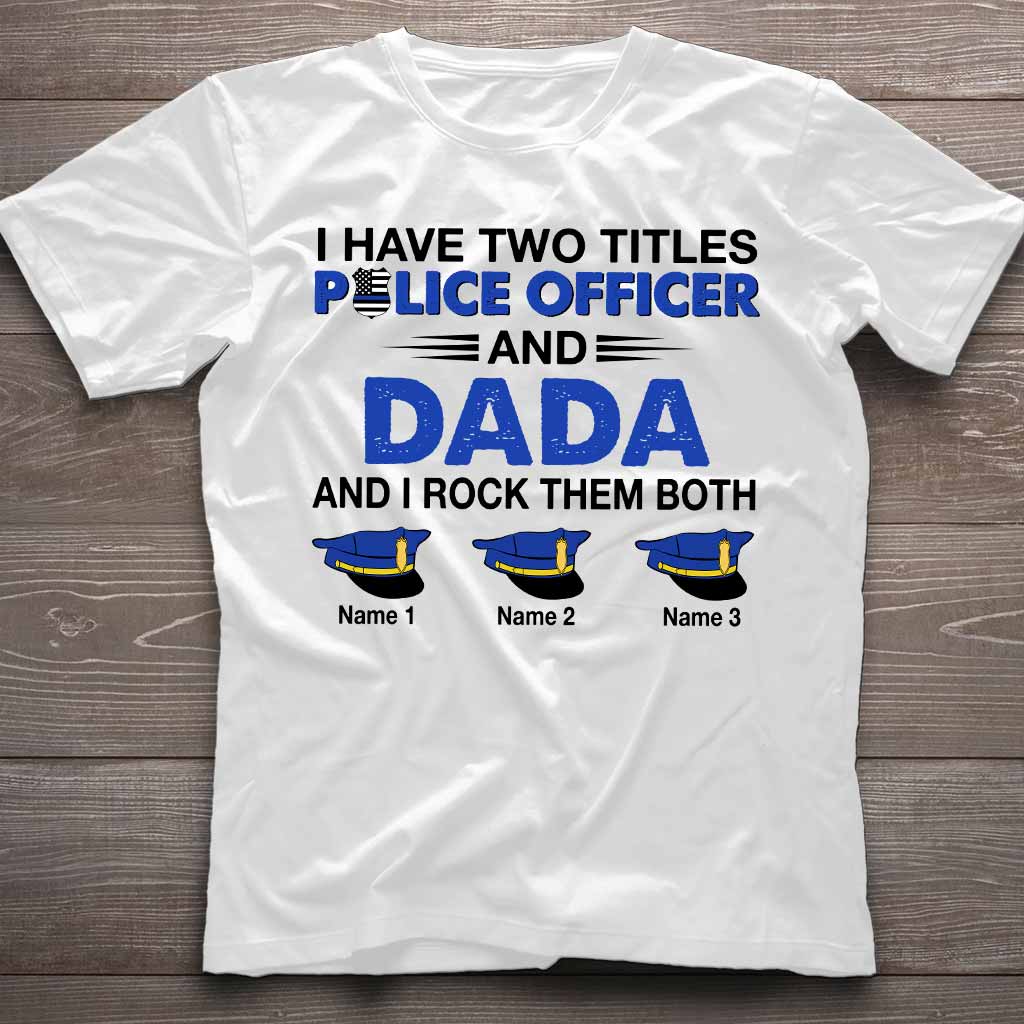 Ich habe zwei Titel – Personalisiertes T-Shirt und Hoodie „Polizist“