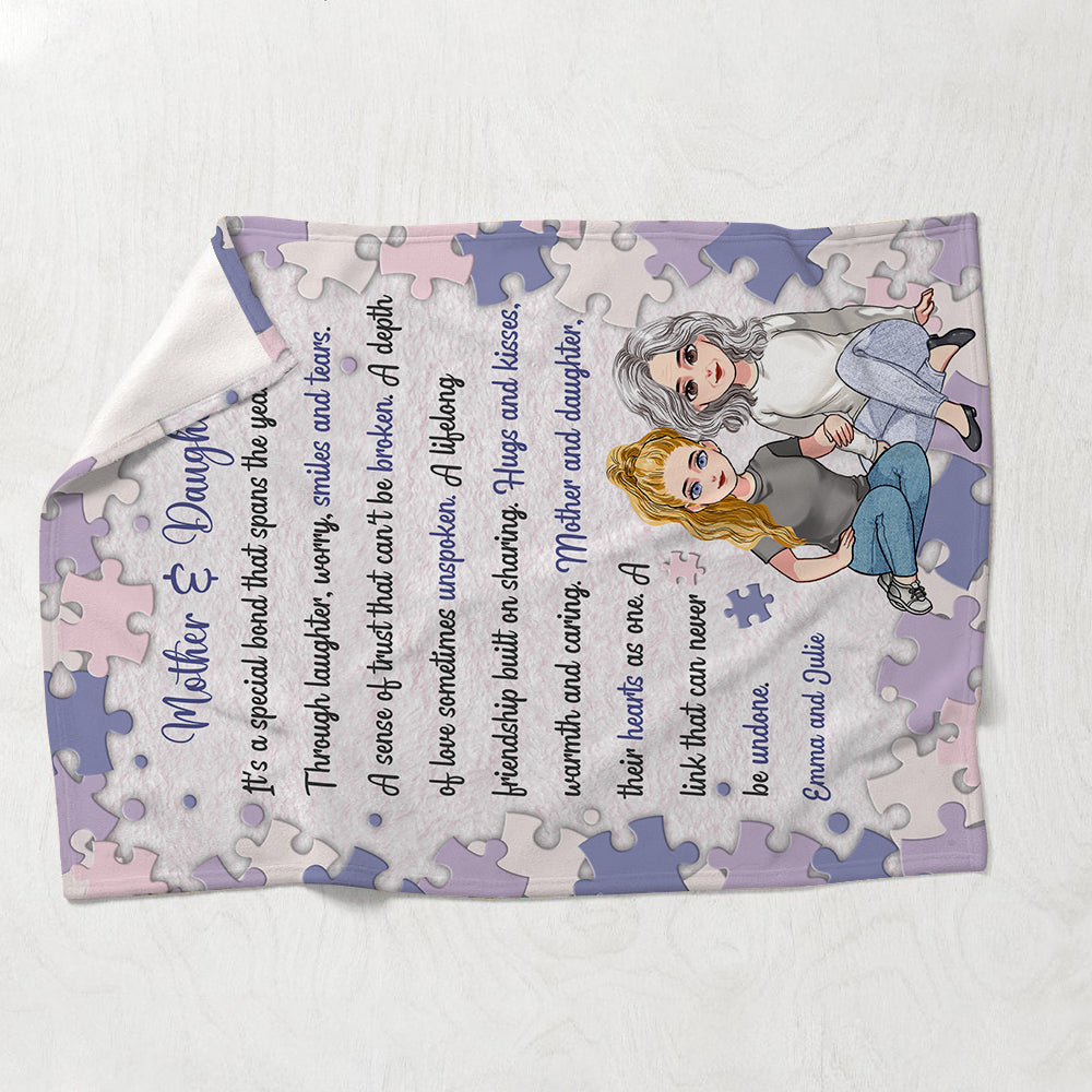 Eine besondere, jahrelange Bindung – personalisierte Muttertagsdecke