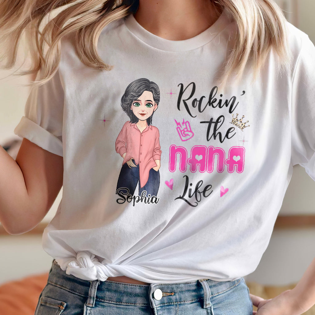 Das Oma-Leben rocken – Geschenk für Oma und Mama – Personalisiertes T-Shirt und Hoodie