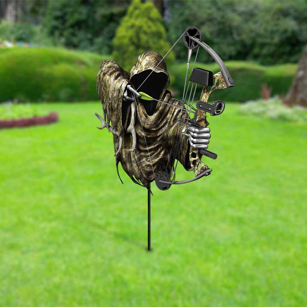 Hunting Metal Garden Art