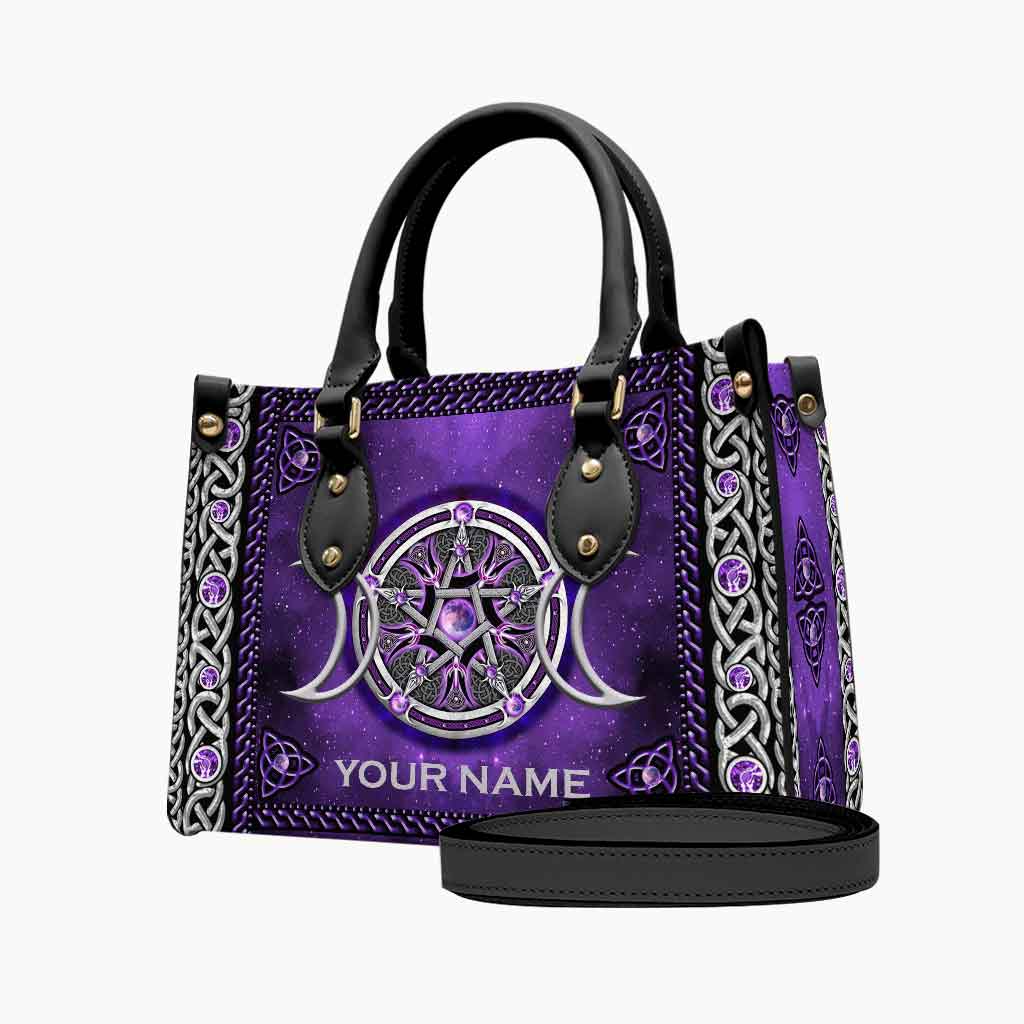 Magischer Alltags-Dreifachmond – Personalisierte Hexen-Lederhandtasche