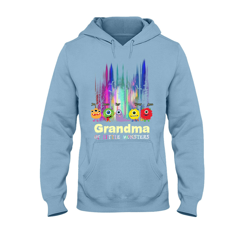 Oma der kleinen Monster – Personalisiertes Oma-T-Shirt und Hoodie