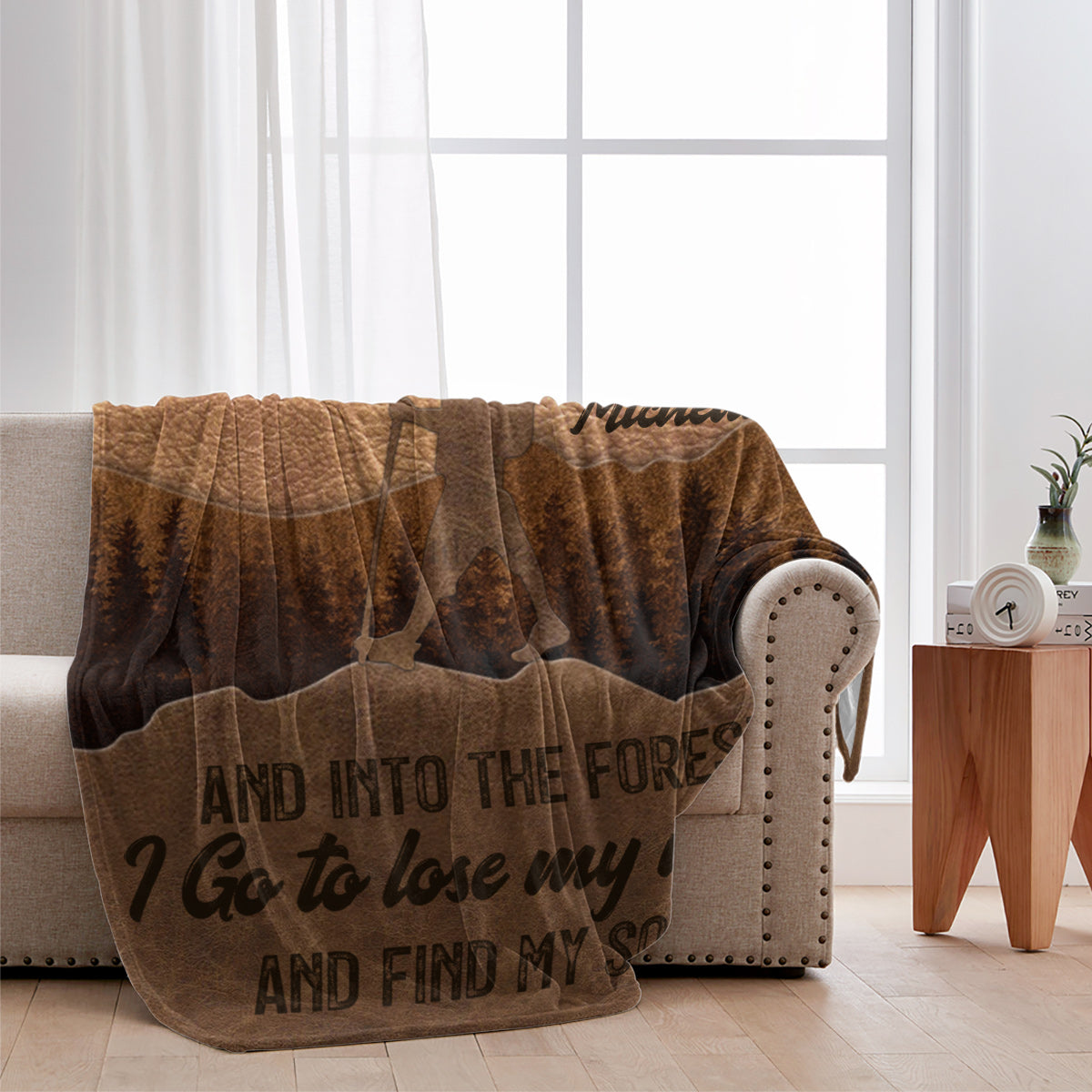 Und hinein in den Wald gehe ich - Personalisierte Wanderdecke