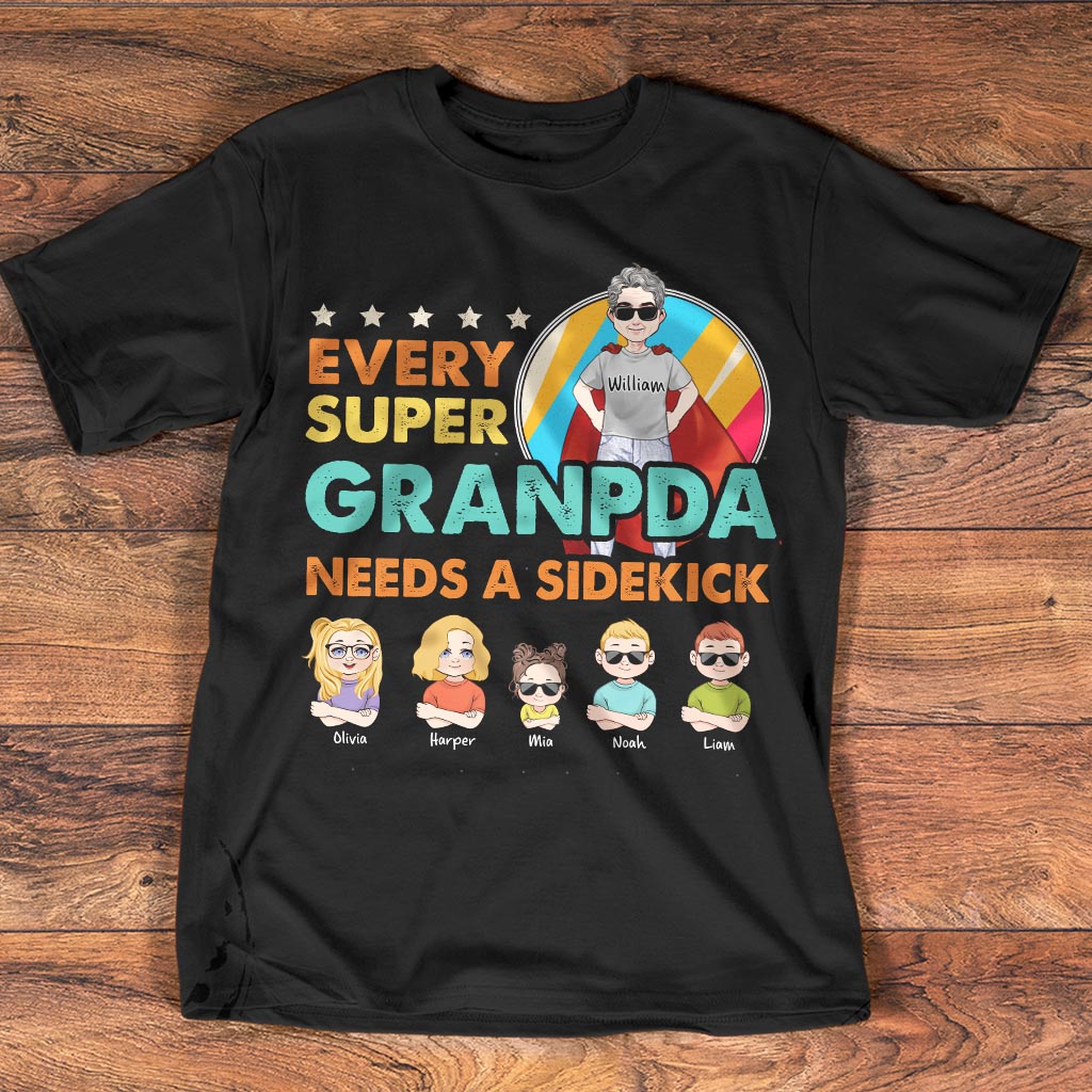 Super-Papa, Superheld – Geschenk für Papa, Opa, Onkel, Bruder – Personalisiertes T-Shirt und Hoodie