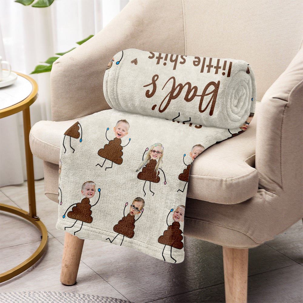 Omas kleine Lieblinge – Geschenk für Oma, Mama, Papa, Opa – Personalisierte Decke