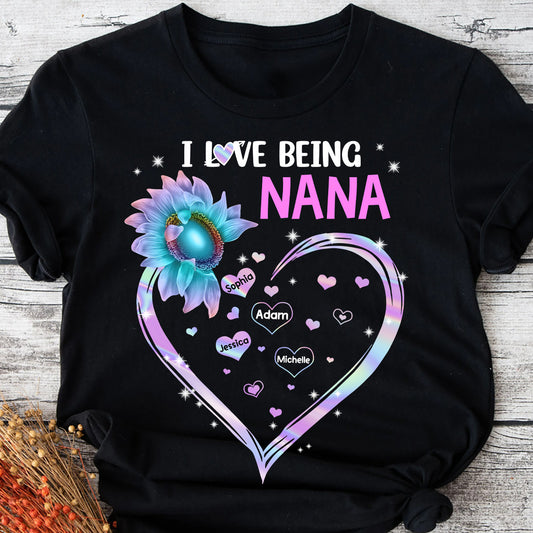 Ich liebe es, Oma Sonnenblume zu sein – Personalisiertes Muttertags-T-Shirt und Hoodie für Omas