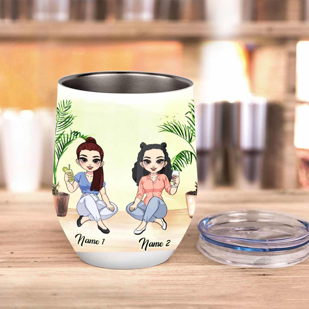 Beste Freundinnen, wir betrinken uns nicht – personalisierter Weinbecher