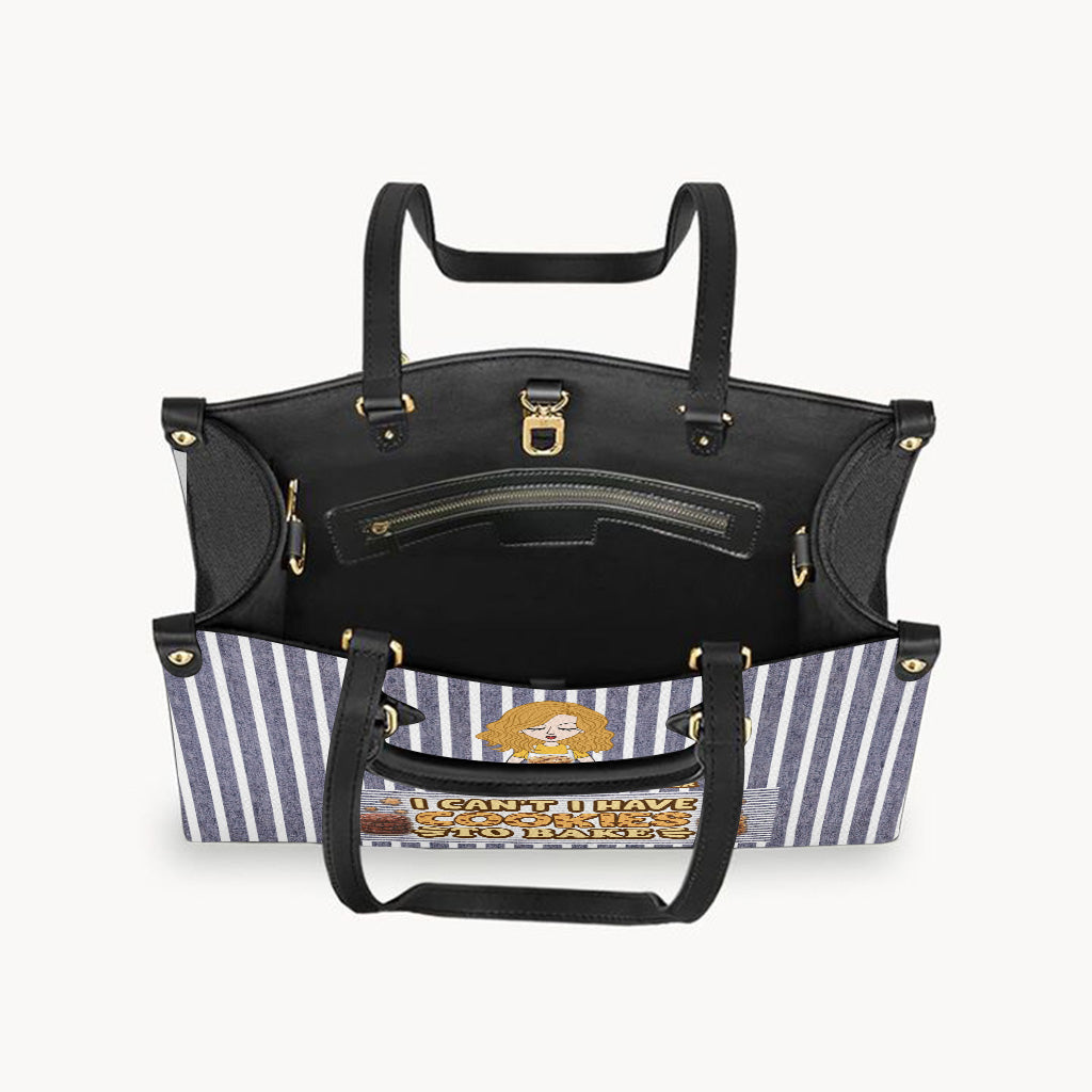 Ich kann nicht, ich muss Kekse backen – personalisierte Backhandtasche aus Leder