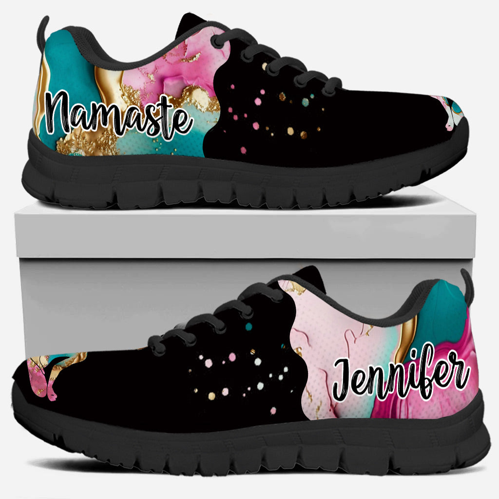 Namaste – personalisierte Yoga-Sneaker