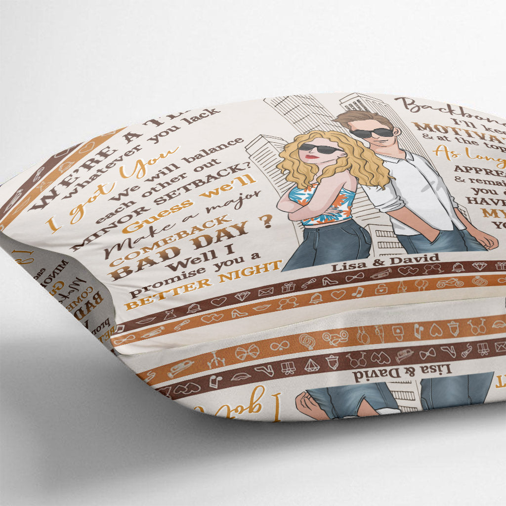 Wir sind ein Team – Personalisiertes Pärchenkissen