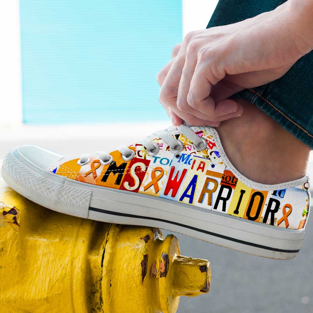 MS Warrior – Schuhe zur Sensibilisierung für Multiple Sklerose