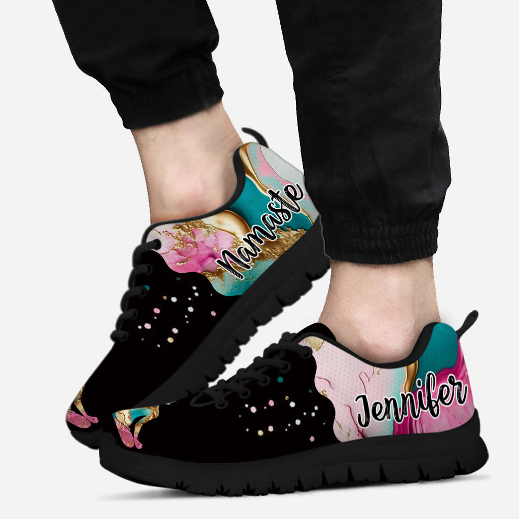 Namaste – personalisierte Yoga-Sneaker