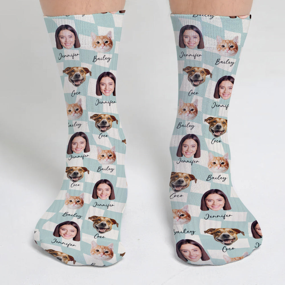 Beliebiges Foto-Upload auf kariertem Muster mit vielen Hintergrundfarben - personalisierte Katzensocken