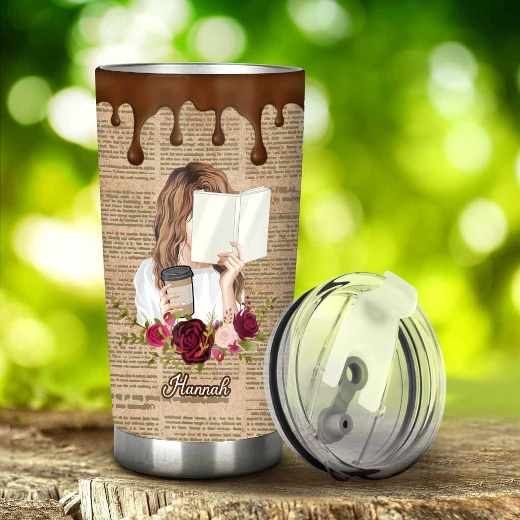 Das ist, was ich tue: Ich lese, ich trinke und ich weiß Dinge – personalisierter Buchbecher