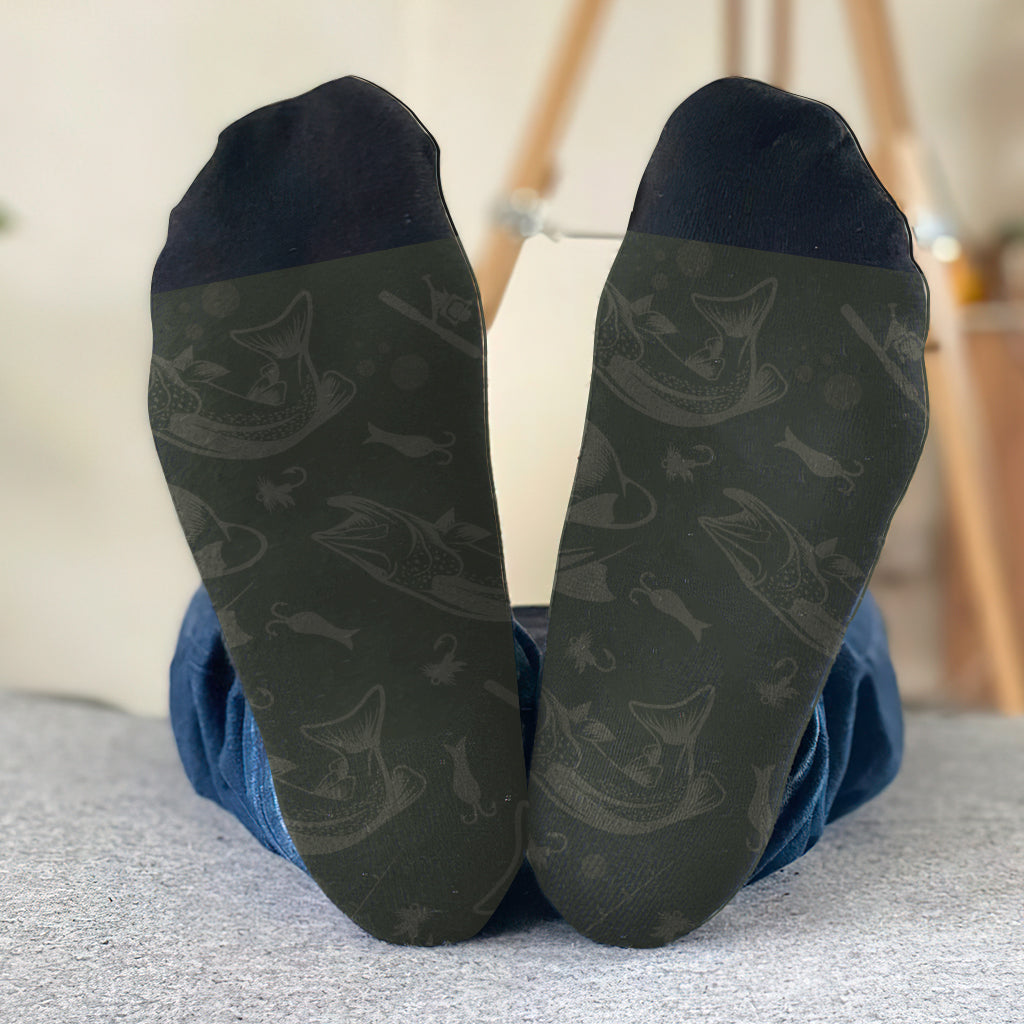 Glückssocken mit Anglermotiv – Geschenk für Papa, Onkel, Tante, Oma, Opa, Mama, Sohn, Tochter, Bruder, Schwester, Enkelin, Enkel, Ehemann, Ehefrau, Freund, Freundin, Freund, Kollege – Personalisierte Socken