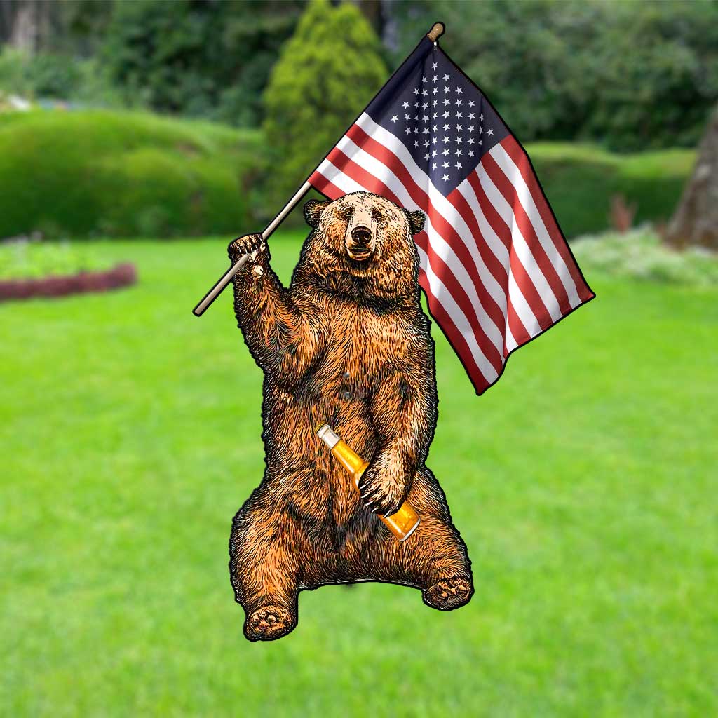 Wir aßen Menschen – Camping-Metallgartenkunst zum Unabhängigkeitstag