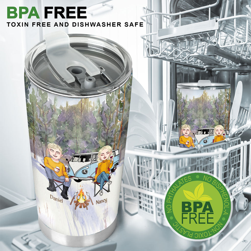 Gemeinsam unvergessliche Momente schaffen – personalisierter Campingbecher für Paare