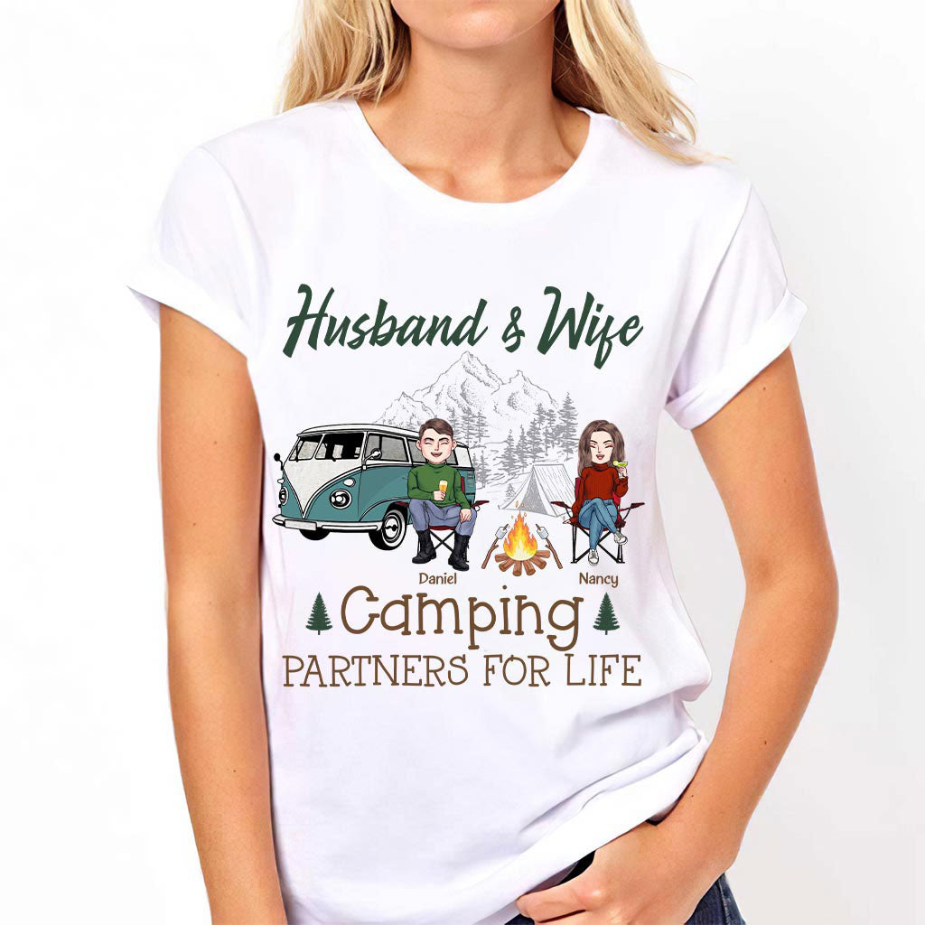 Camping-Paar fürs Leben – Personalisiertes Camping-T-Shirt und Hoodie für Paare