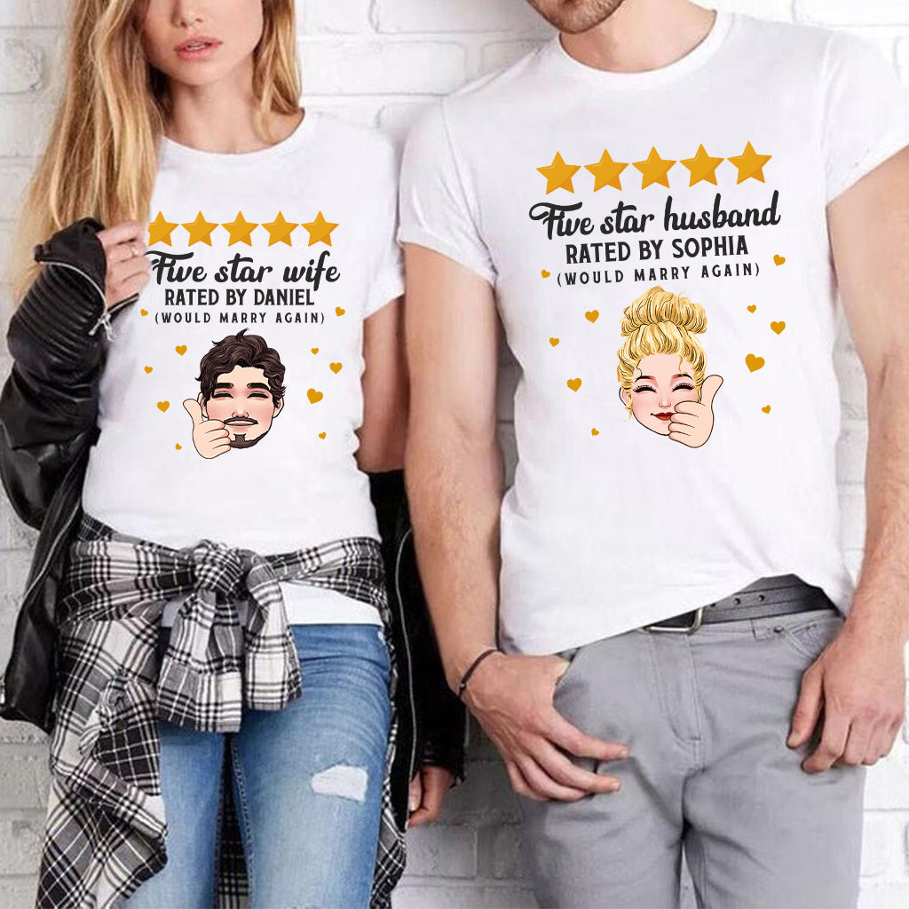 Fünf-Sterne-Ehepaar – Personalisiertes T-Shirt und Hoodie für Ehepaare