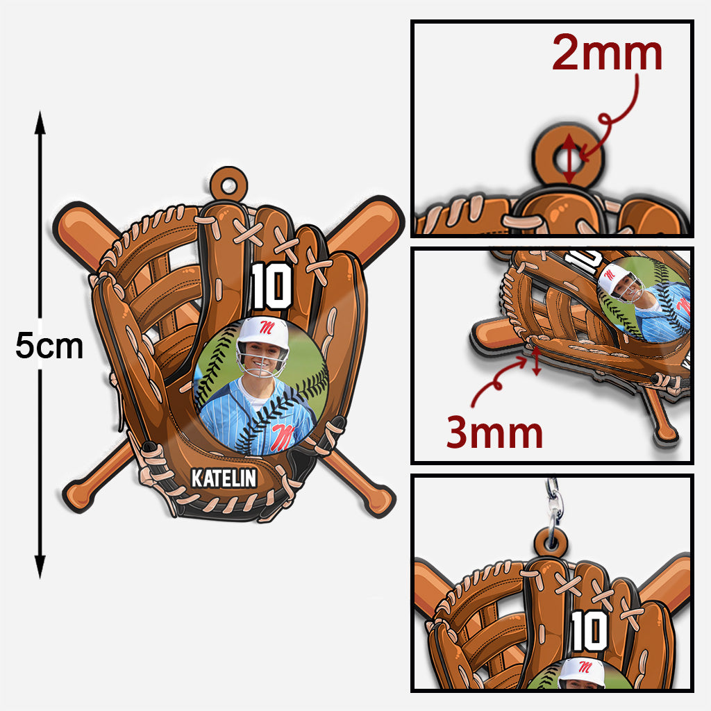 Spiel wie ein Mädchen, versuch mitzuhalten – Personalisierter Softball-Schlüsselanhänger