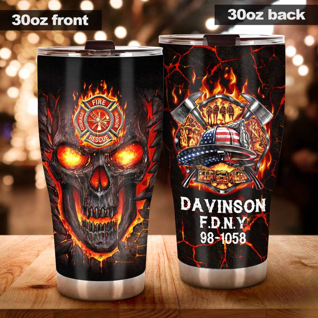 Feuerwehr-Totenkopf-Flagge - Personalisierter Becher