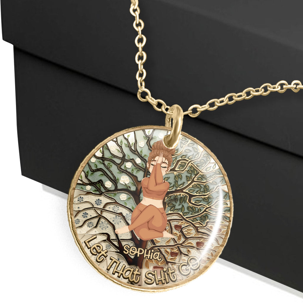 Lass den Scheiß los – Personalisierte Yoga-Rundanhänger-Halskette