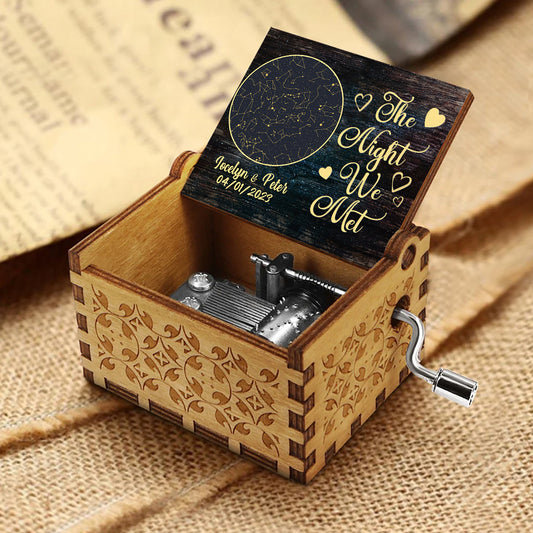 Die Nacht, in der wir uns kennenlernten – Geschenk für Paare (Freund, Freundin, Ehefrau, Ehemann) – Personalisierte Spieluhr mit Handkurbel