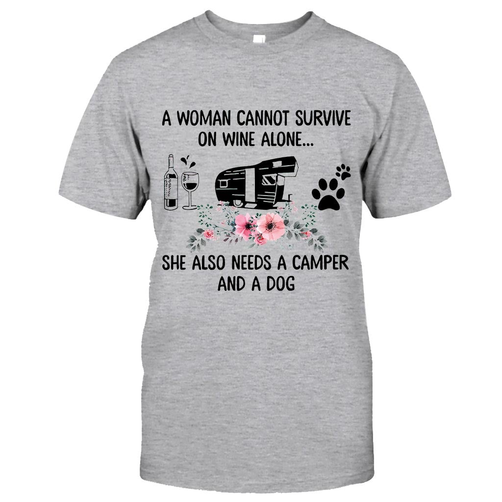 Eine Frau kann nicht nur von Wein leben – Camping-T-Shirt und Hoodie 1121