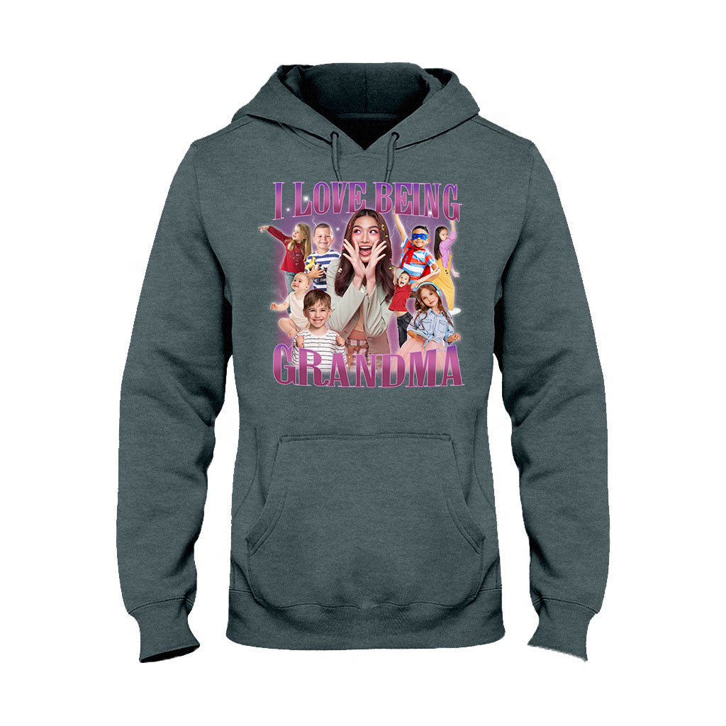 Ich liebe es, Oma/Nana/Mimi/Gigi zu sein... - Personalisiertes Oma-T-Shirt und Hoodie