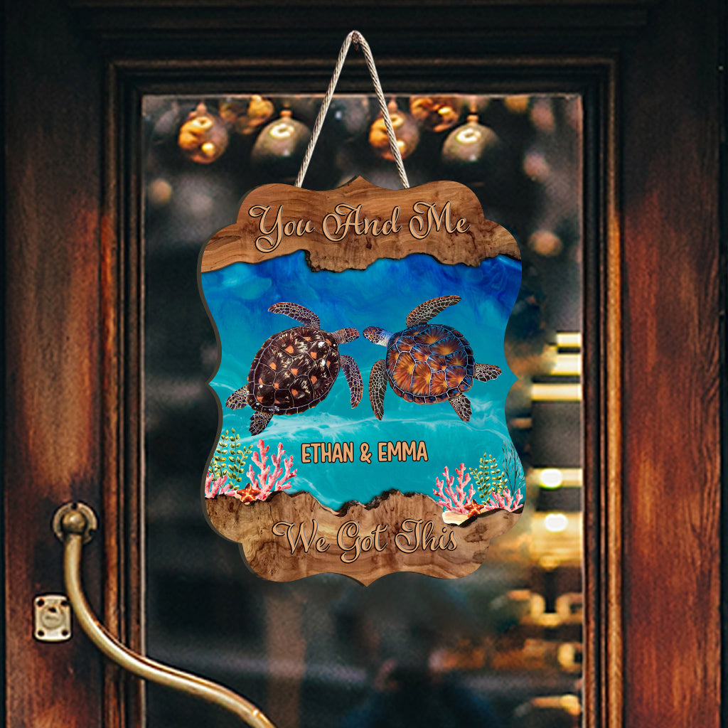 „Du und ich, wir schaffen das“ – personalisiertes Schildkröten-Holzschild