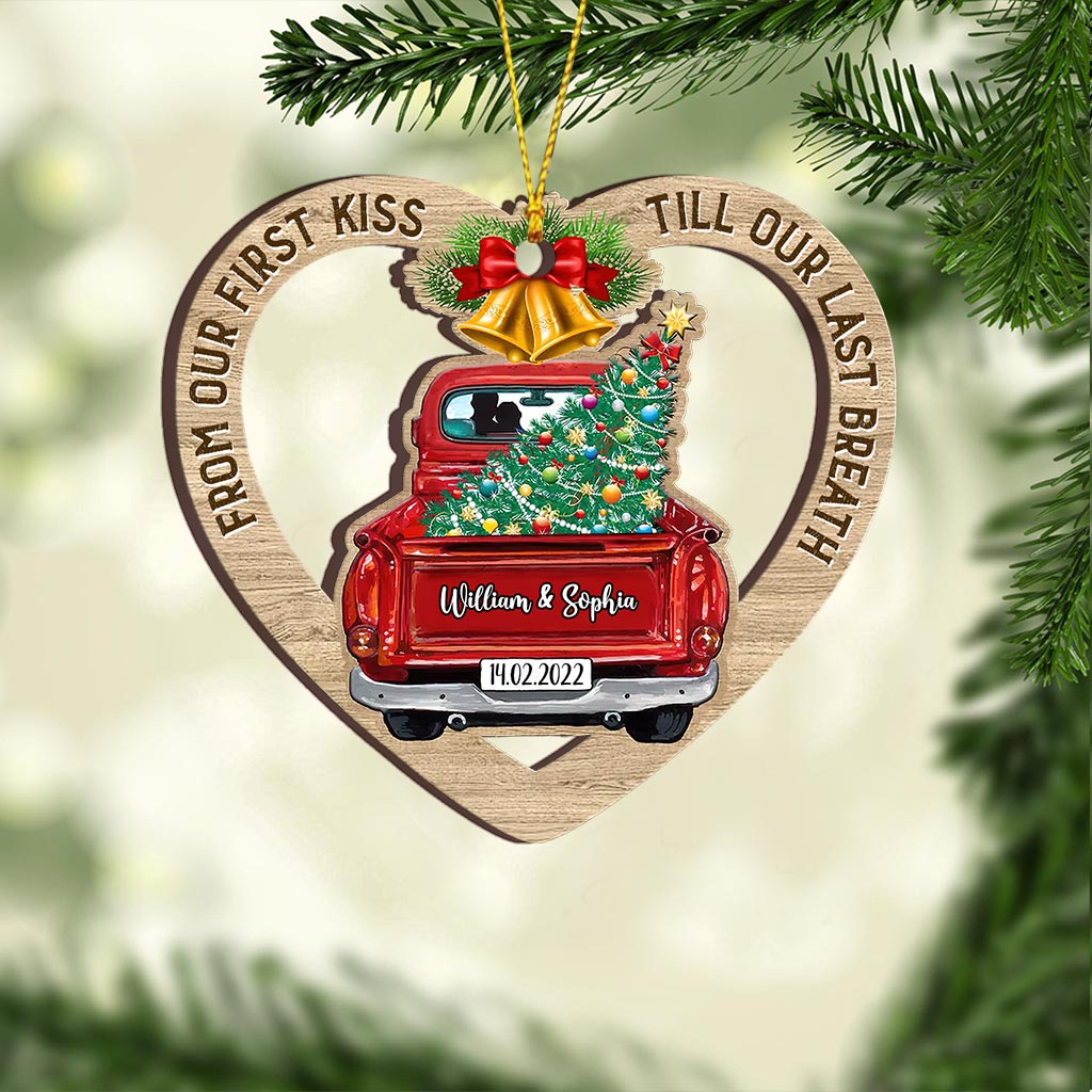 Von unserem ersten Kuss – Personalisierter Weihnachtsschmuck für Paare (beidseitig bedruckt)