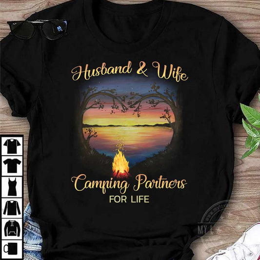 Campingpartner fürs Leben – T-Shirt und Hoodie 1121