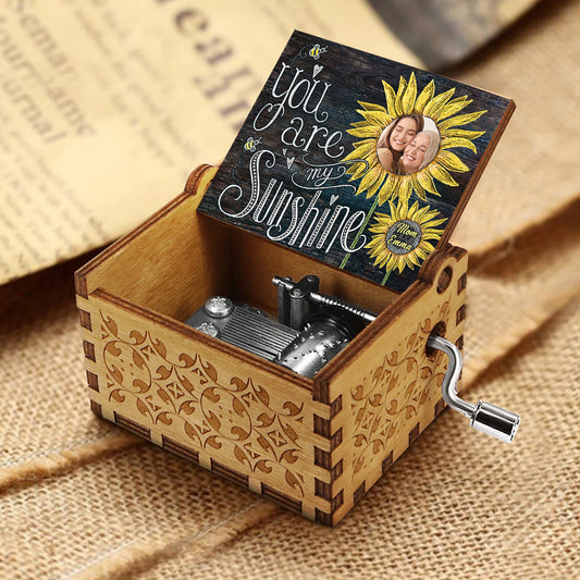 You're My Sunshine - Personalized Mother Hand Crank Music Box