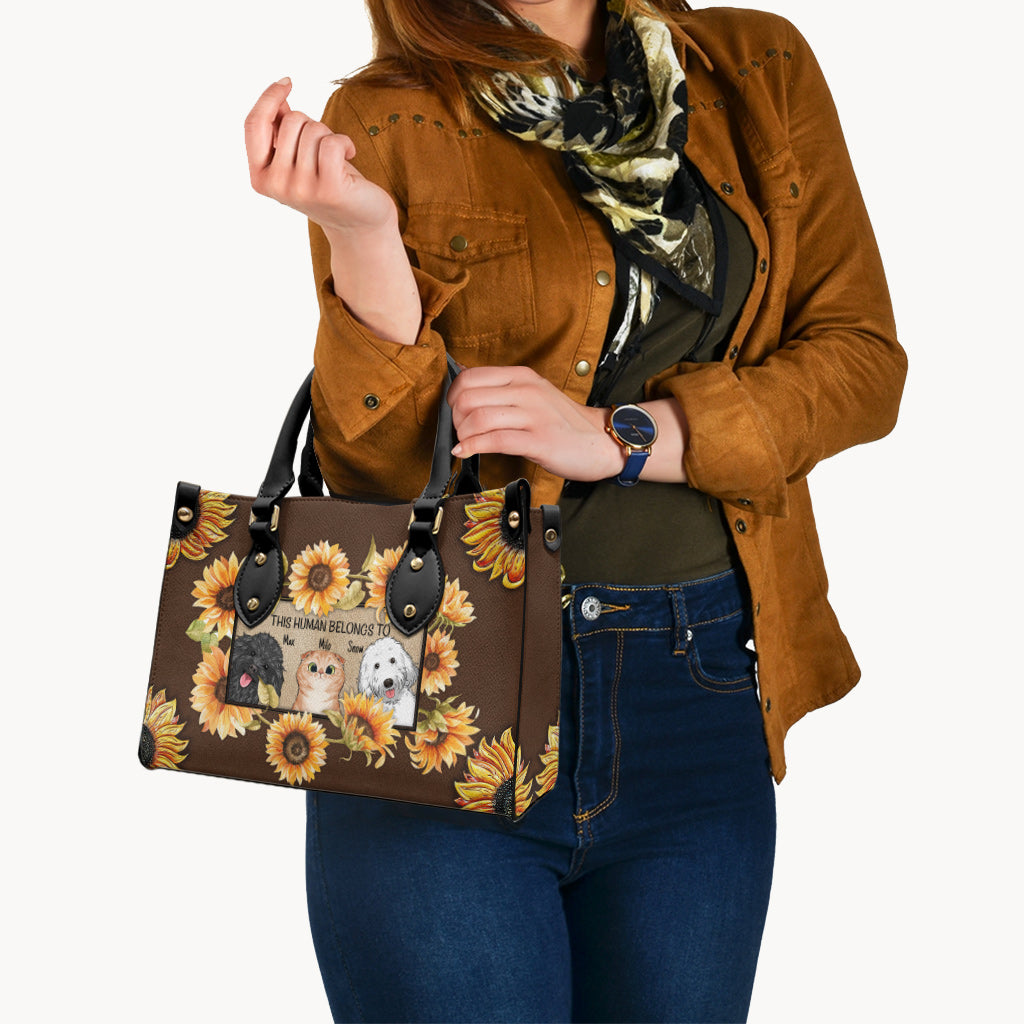 Diese Person gehört zu – personalisierte Hunde-Lederhandtasche