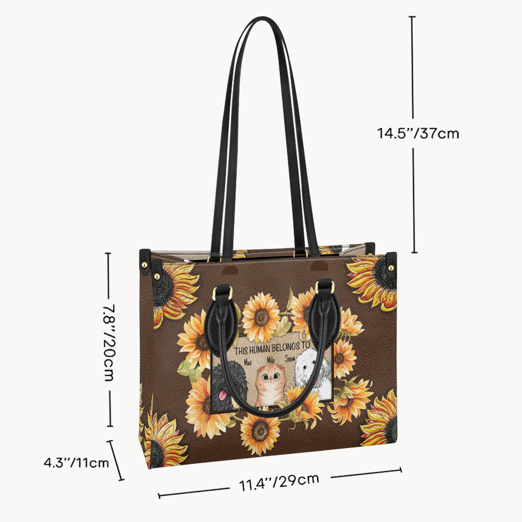 Diese Person gehört zu – personalisierte Hunde-Lederhandtasche