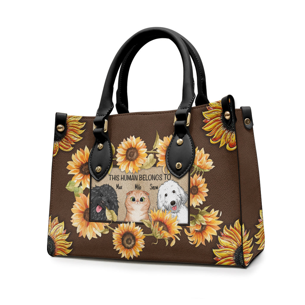 Diese Person gehört zu – personalisierte Hunde-Lederhandtasche