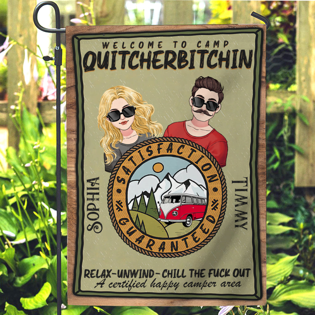Willkommen im Camp Quitcherbitchin – Personalisierte Camping-Gartenflagge