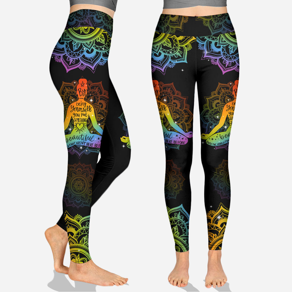 Sei du selbst – Personalisiertes Yoga Hollow Tanktop und Leggings