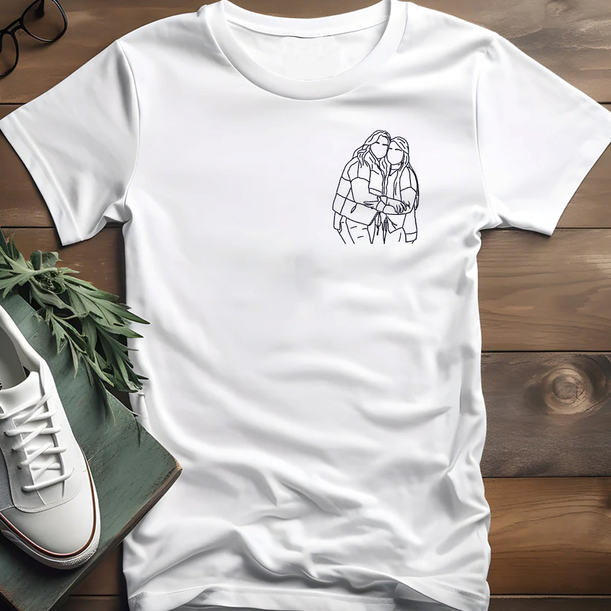 Individuelle Strichzeichnung – Personalisiertes T-Shirt mit Stickerei für deine beste Freundin