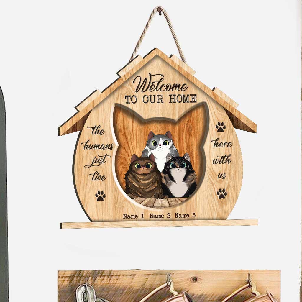 Willkommen in unserem Haus – personalisiertes Katzen-Holzschild