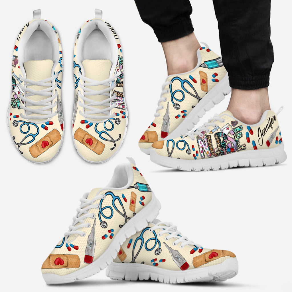 Nurse Life – Personalisierte Pflege-Sneaker