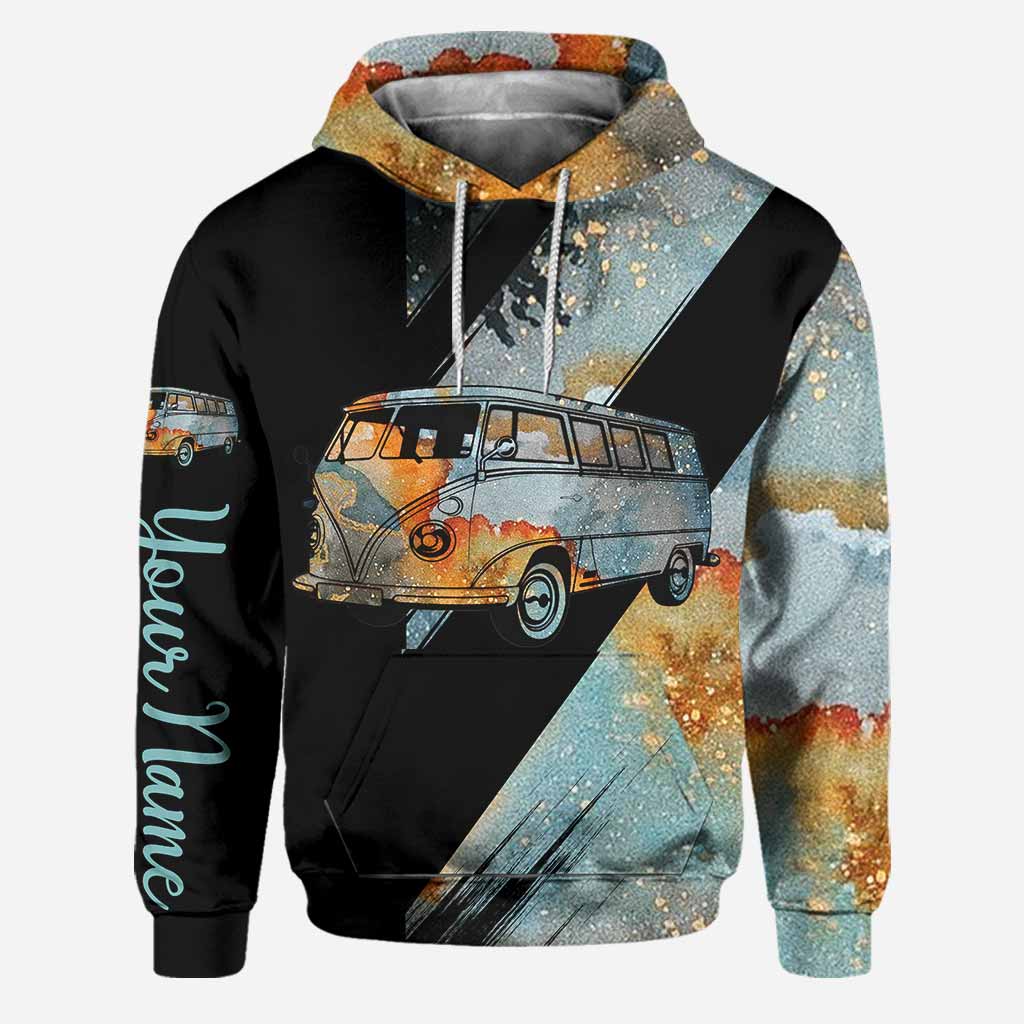 Ein Campingplatz nach dem anderen – Personalisierter Camping-Hoodie und Leggings